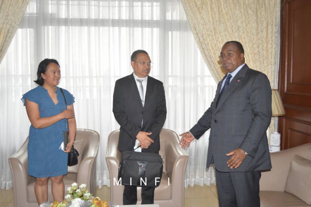 fmi-–-cameroun:-un-administrateur-au-minfi