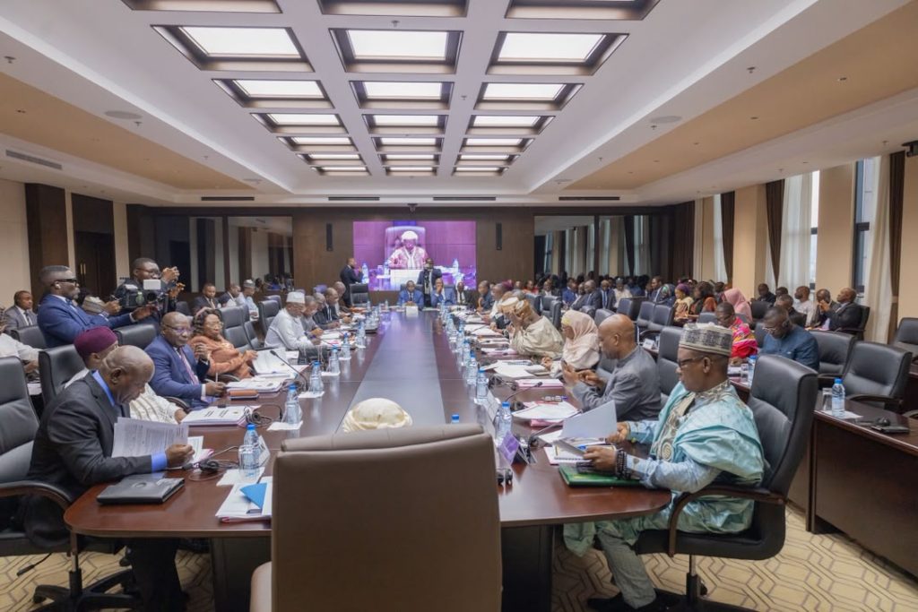programmation-budgetaire-2027-2029-:-le-gouvernement-presente-ses-orientations-a-l’assemblee-nationale.